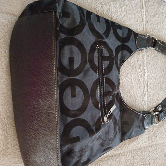 Three New G Bags - Picture 9 of 10